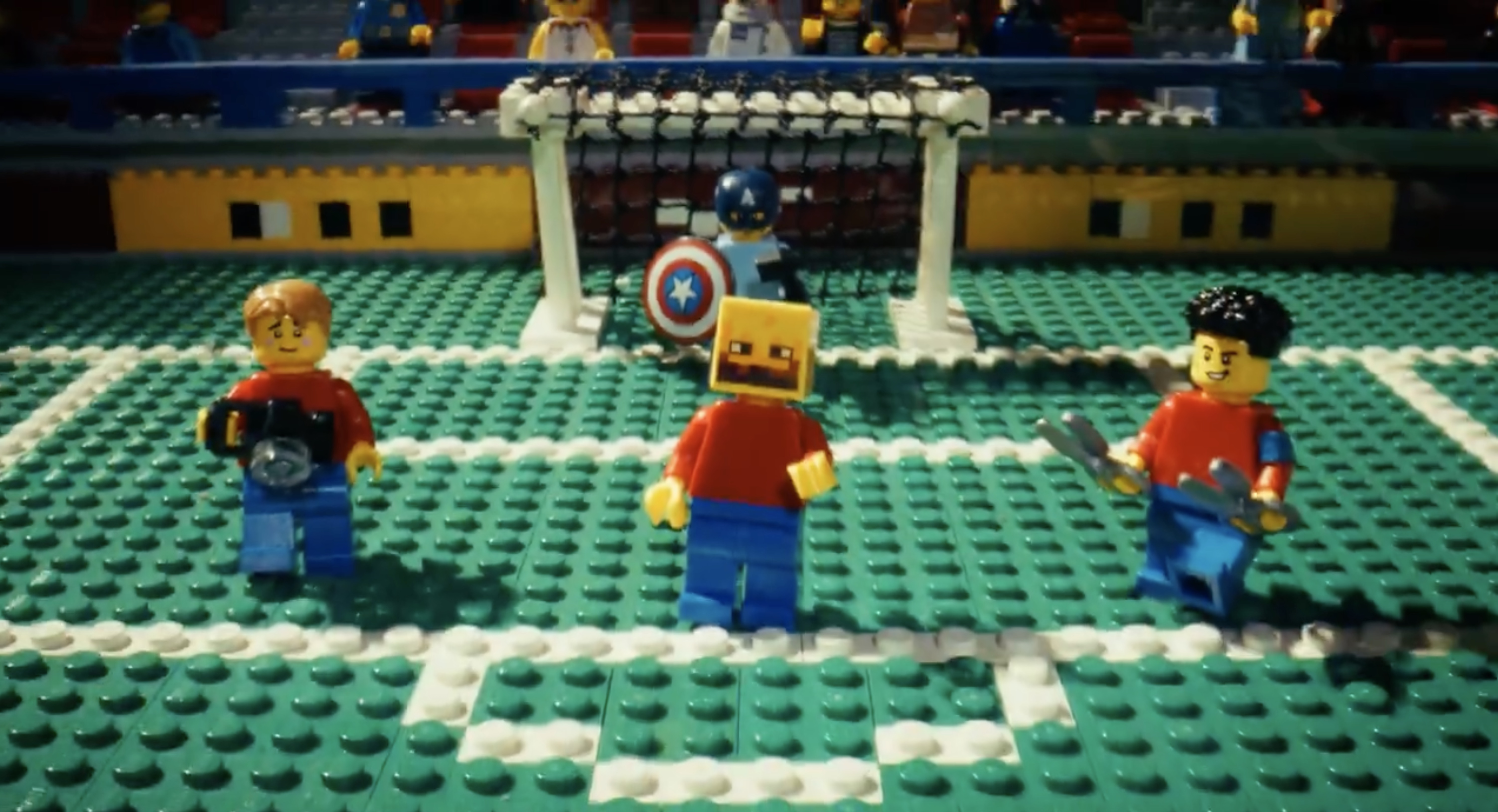 LEGO je fenomén! K oznámení sestavy ho používá už i česká fotbalová reprezentace a stojí to za to