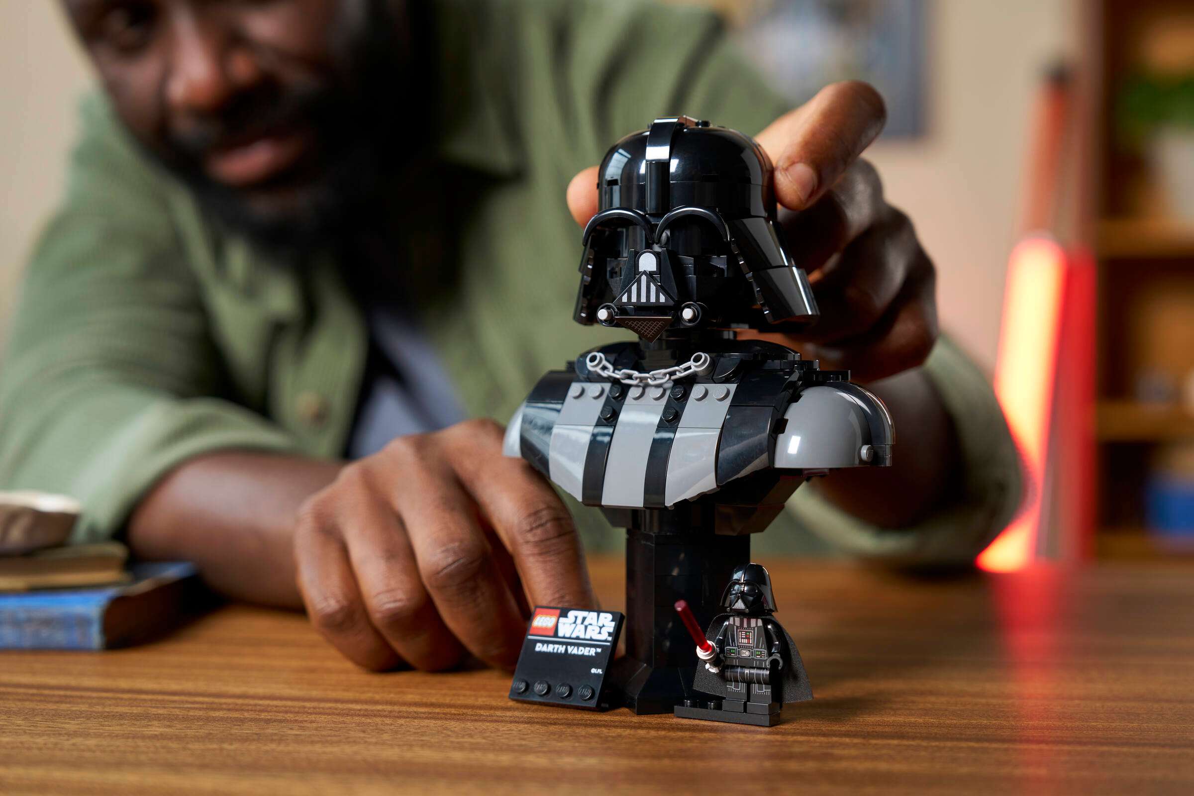 Busta Darth Vadera LEGO 8
