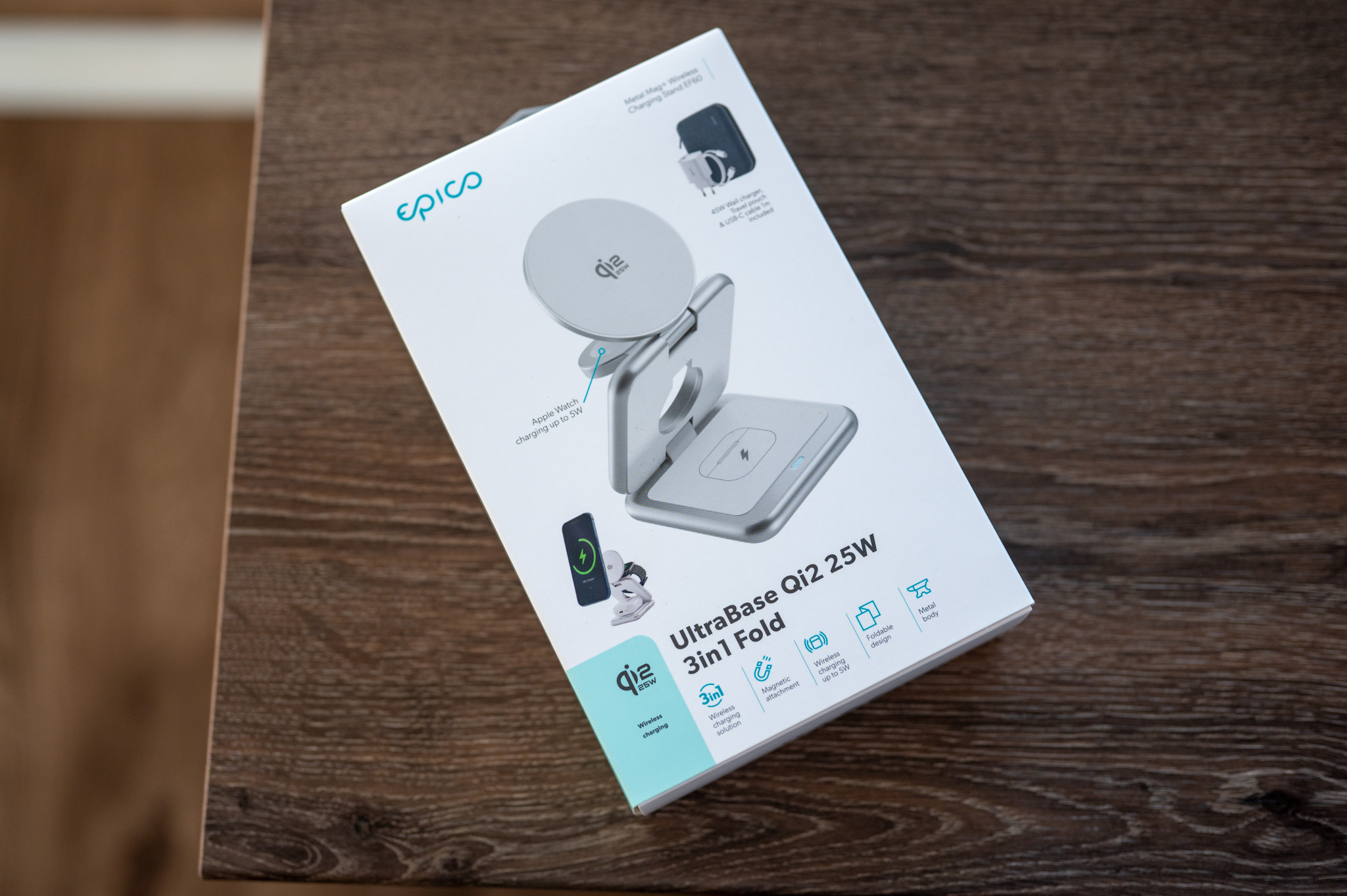 Epico UltraBase Qi2 25W 3in1 Fold 1