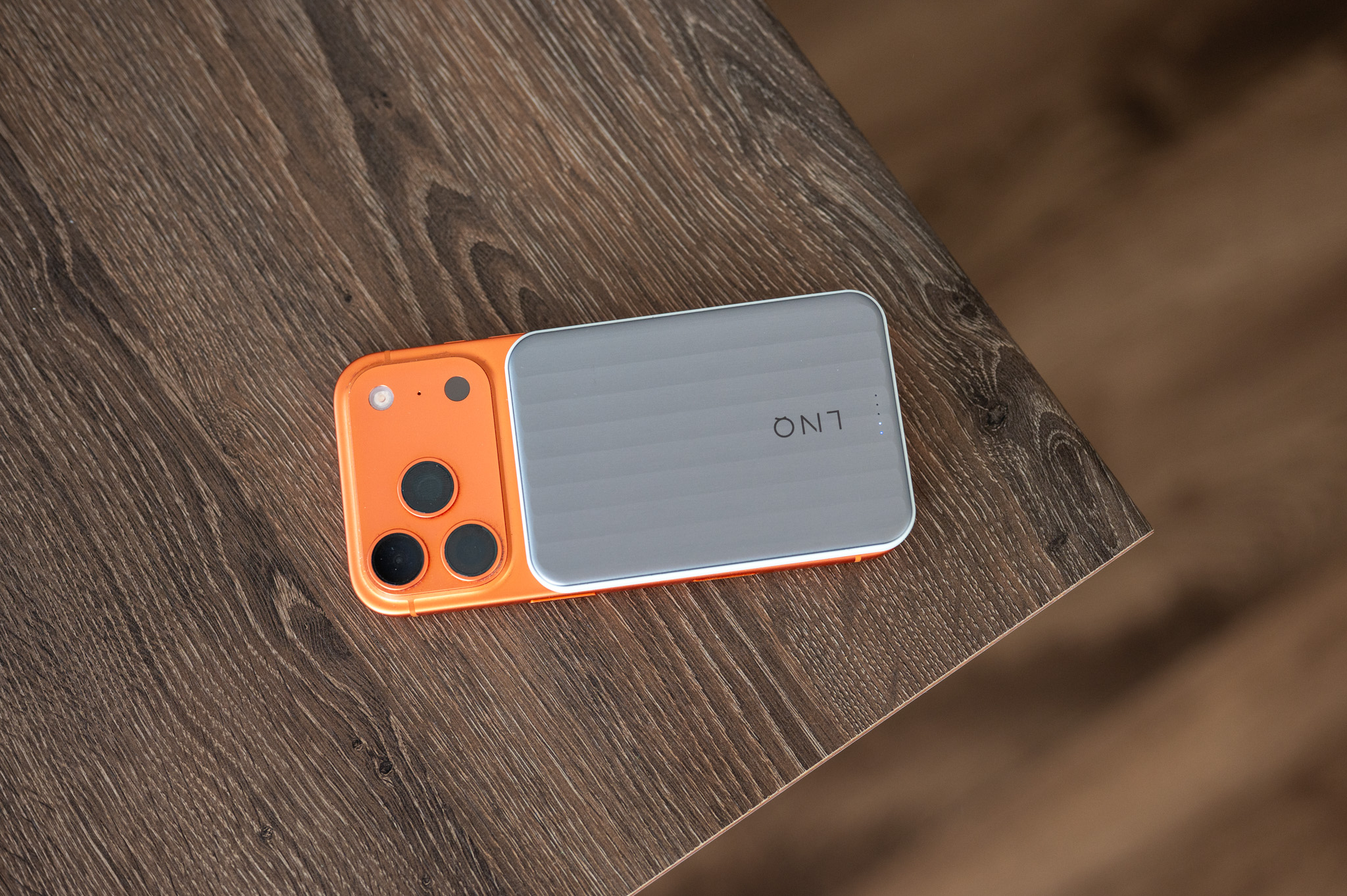 LINQ by Xtorm Semi solid State Magnetic Power Bank 17