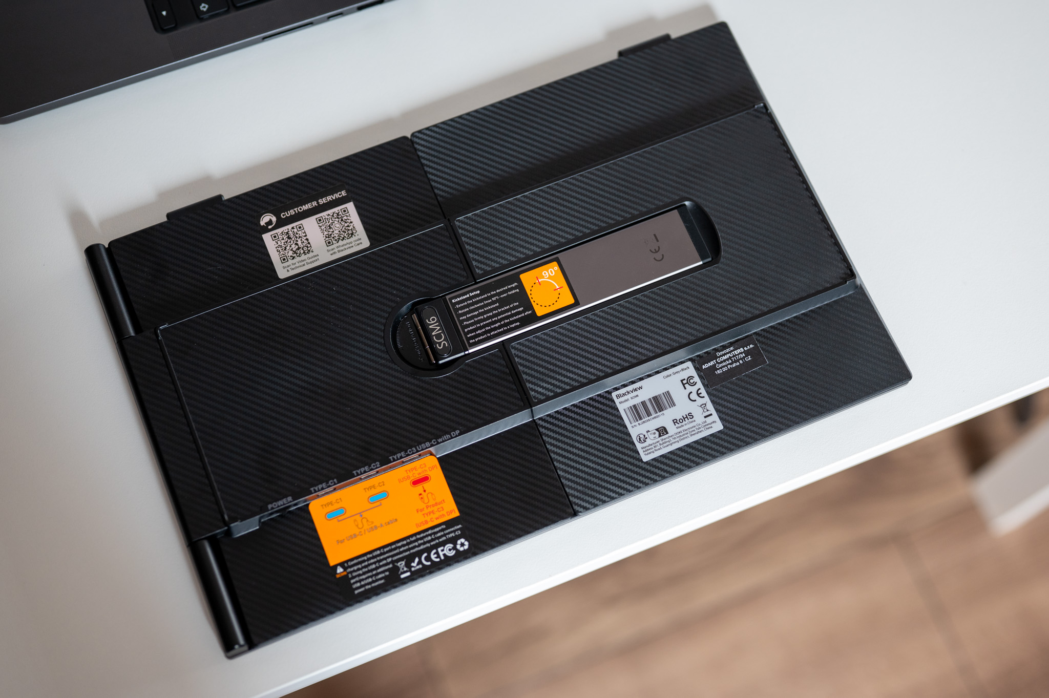 Recenze Blackview SCM6 13