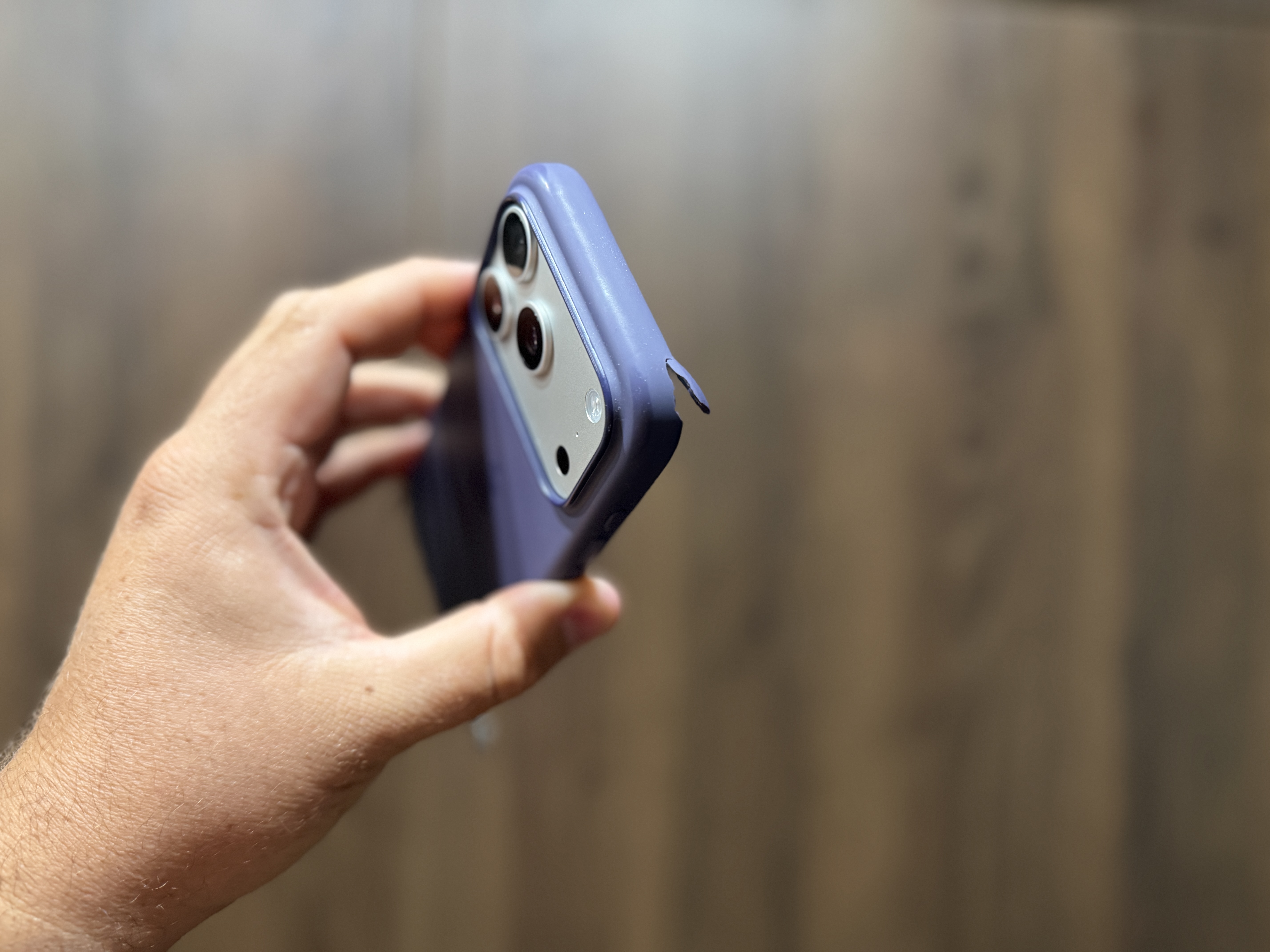 apple iphone 17 pro original case