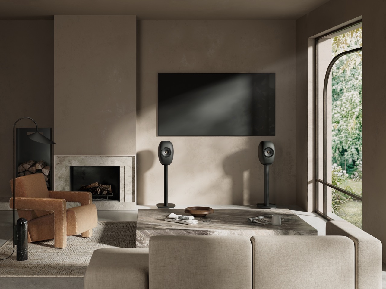 26 KEF LS LUXE Lifestyle Setting3 Eclipse Black with Stand ve velké velikosti